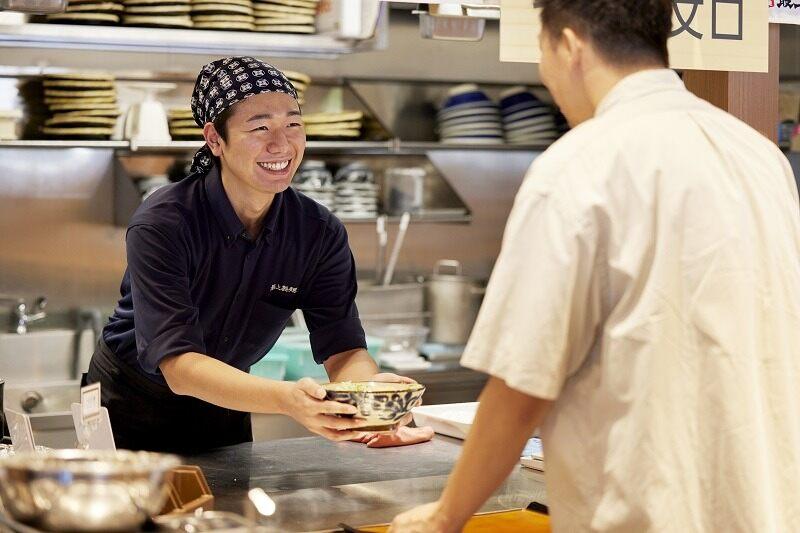 最上製麺 一宮三条店の仕事画像2