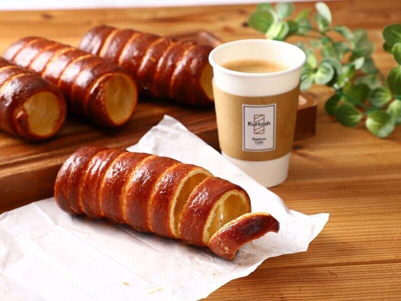 バラトンカフェ表参道店の仕事画像2