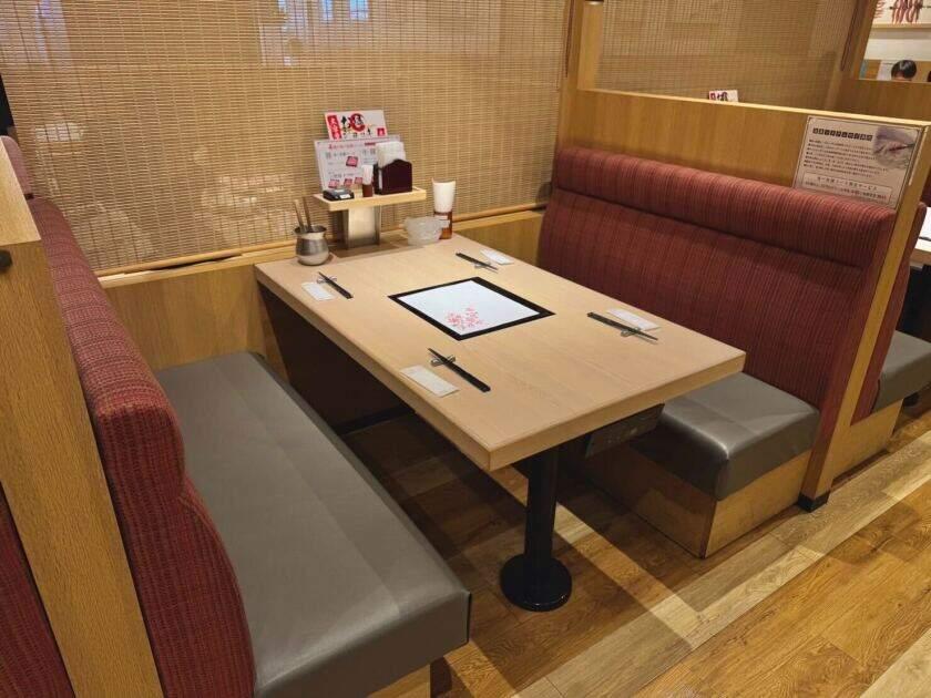 しゃぶしゃぶ・すき焼き美山 溝口店の制服7