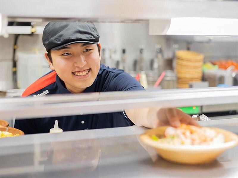 サイゼリヤ　関サンサンシティマーゴ店の仕事画像3