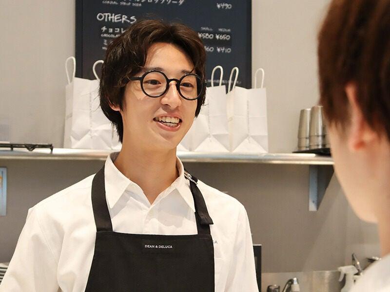 DEAN & DELUCA アミュプラザ博多店の仕事画像2