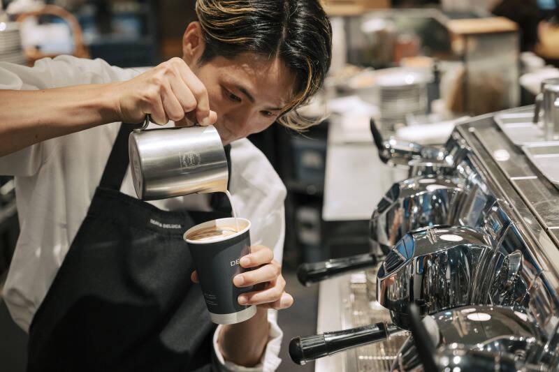 DEAN & DELUCA CAFE FE名城公園店の仕事画像1