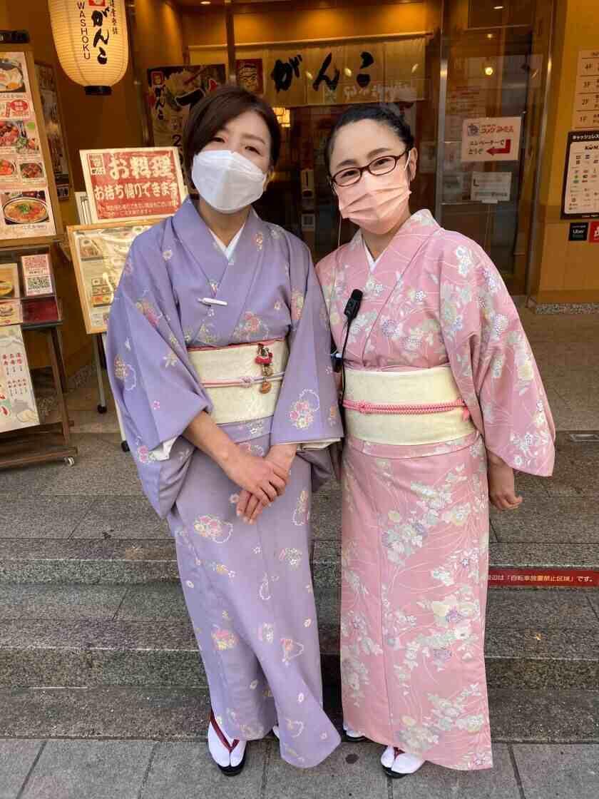 梅田エリアスタッフの制服1