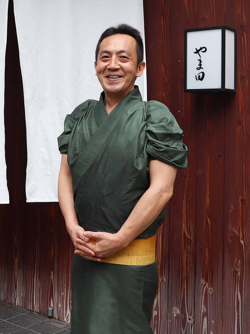 人形町 やま田の制服1