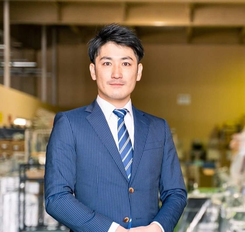 サクラサービス株式会社の制服3