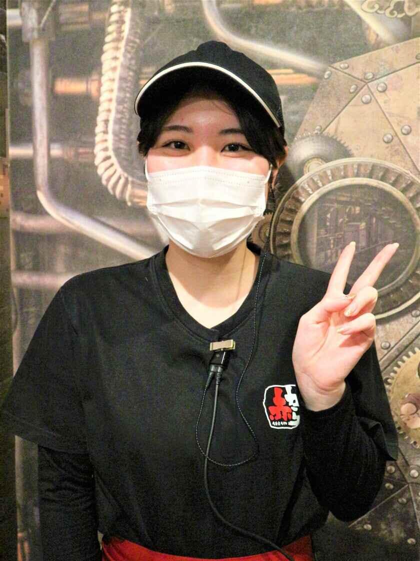 赤から蒲田店の制服4