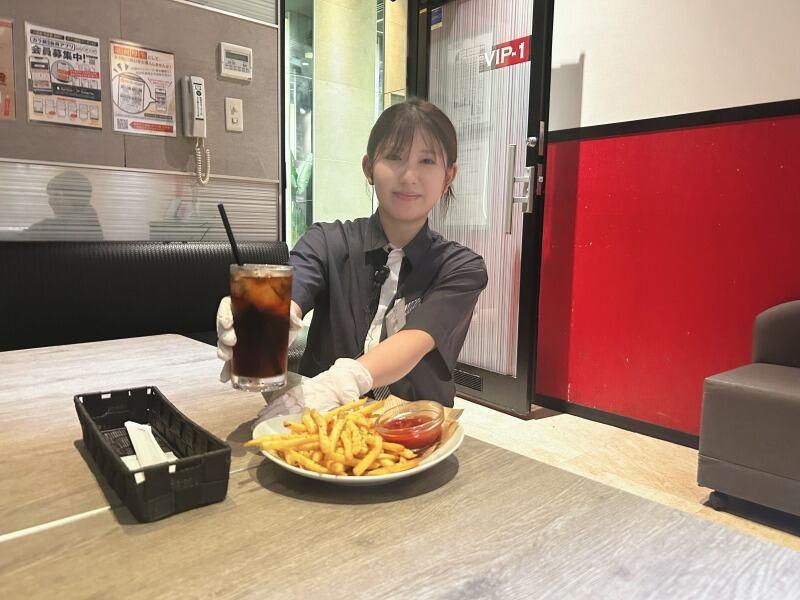 カラオケの鉄人 渋谷道玄坂店の仕事画像3