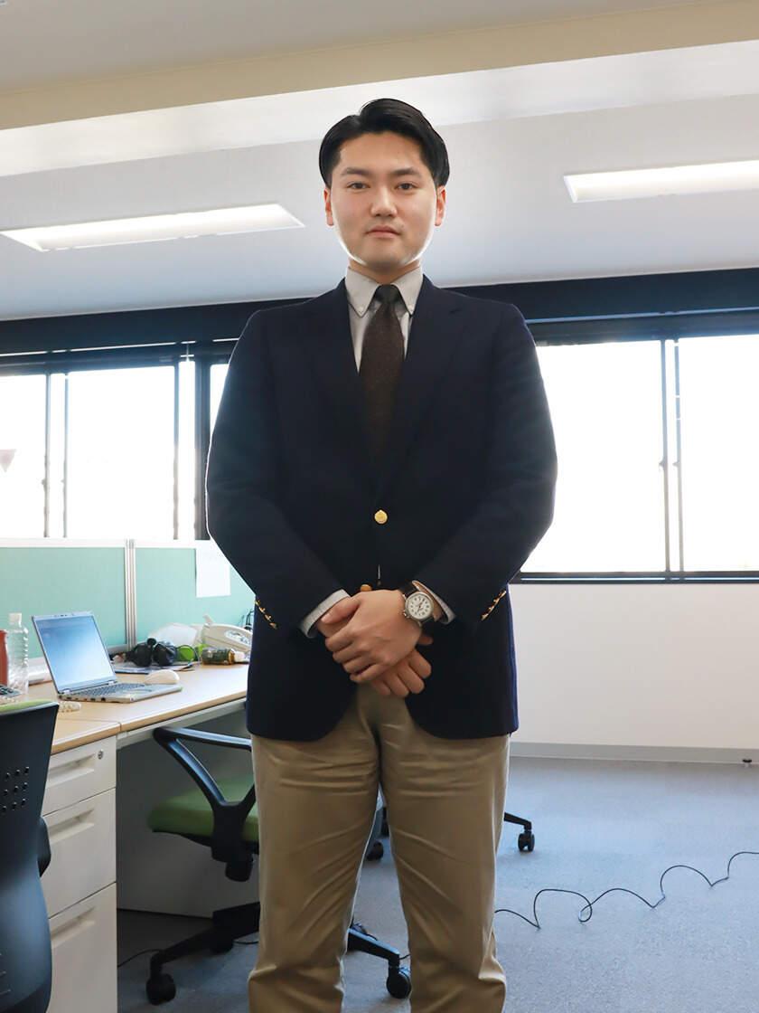 株式会社ログロール 正社員0415の制服3