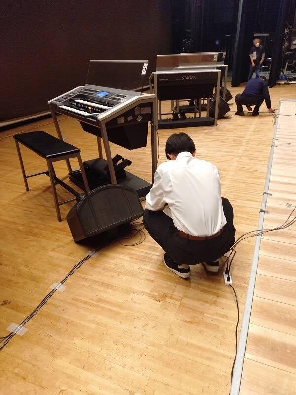 JEUGIA　教室事業部　エンタテインメント事業課の制服1