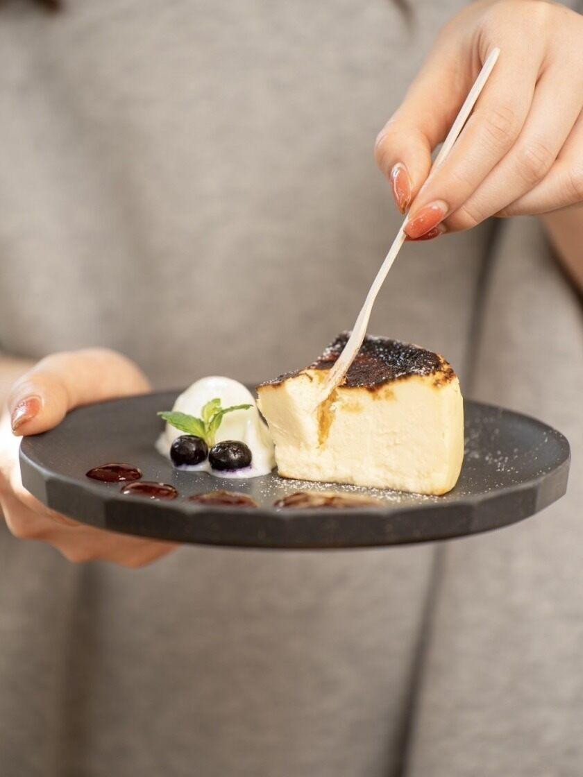 KITANO cafe CREDOの制服3