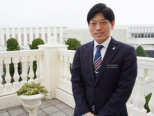 ノートルダム横浜みなとみらいの制服2