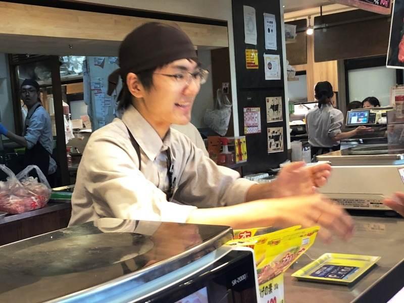 肉工房千里屋 千里中央店の仕事画像3