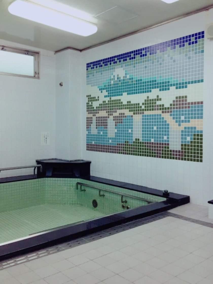 吹田市立障害者支援交流センター　あいほうぷ吹田の制服8