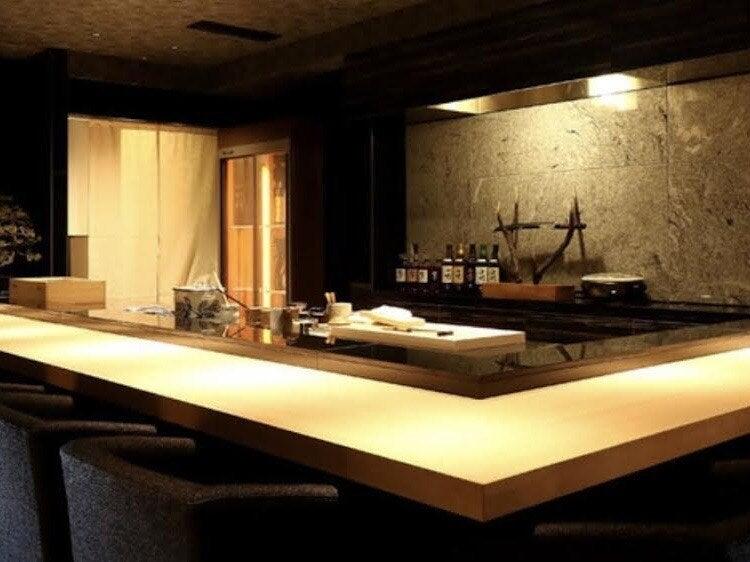 鮨よしの仕事画像2