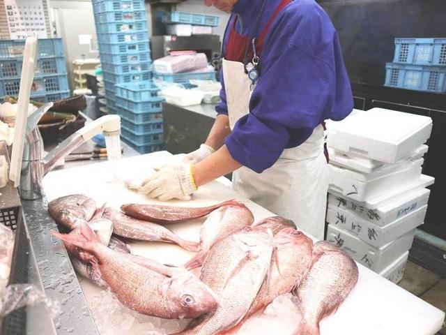 完全週休2日制！鮮魚部門でのお仕事！毎月昇給のチャンス！(フード・飲食、守口市)のイメージ画像