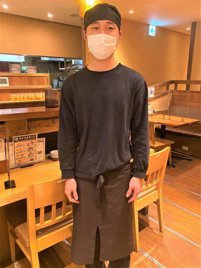 おちゃらん屋　ヨドバシ店の制服1