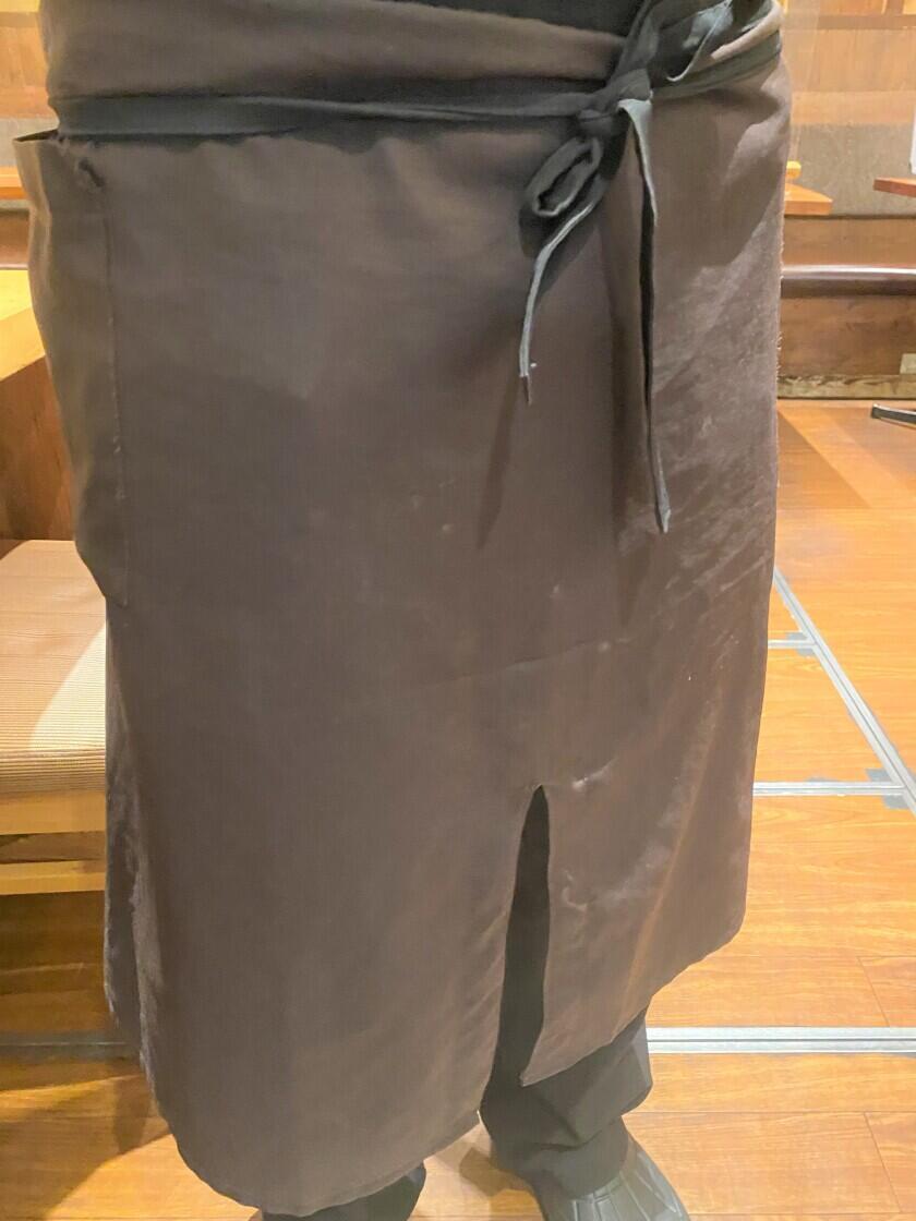 おちゃらん屋　ヨドバシ店の制服4