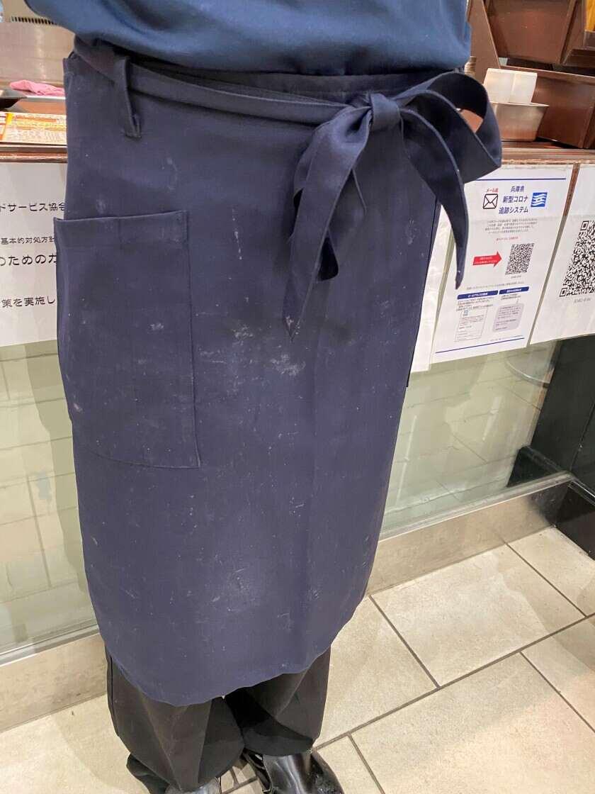 釜たけうどん　明石焼　横浜ベイサイド店の制服7