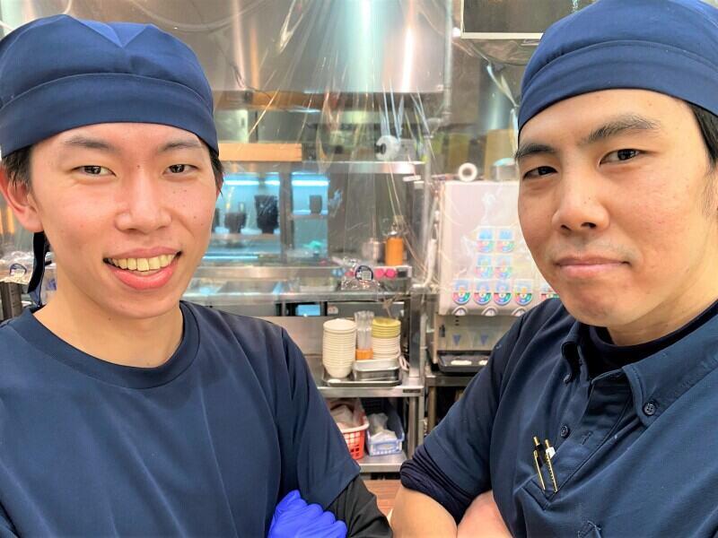 釜たけうどん 三田親子丼 神戸三田プレミアムアウトレット店の仕事画像3