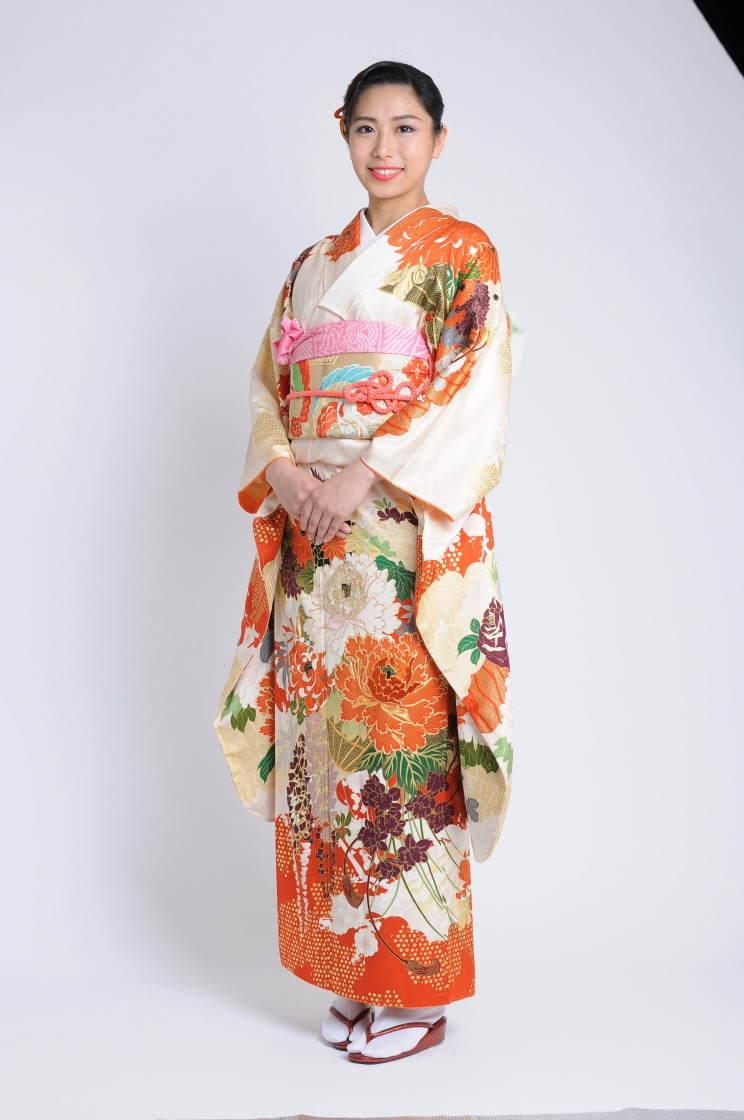 株式会社プリティ本社の制服5