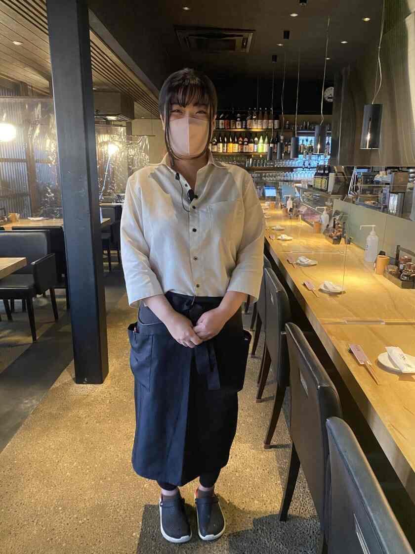 花串庵MIYABI　 長良店の制服1