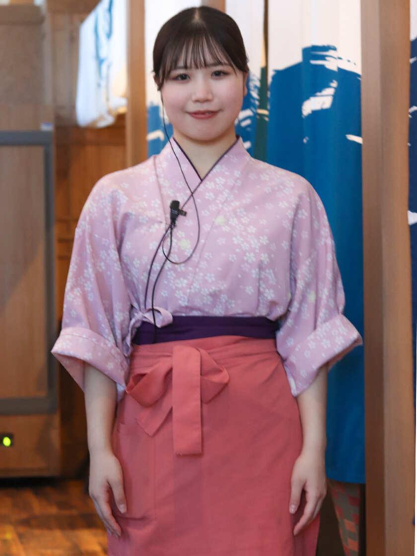 神楽坂今井屋本店の制服1