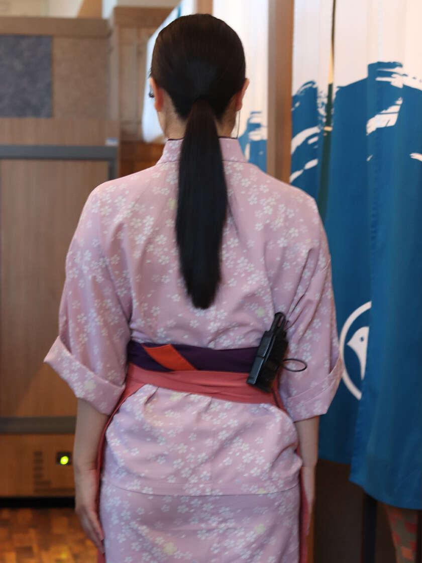 神楽坂今井屋本店の制服2