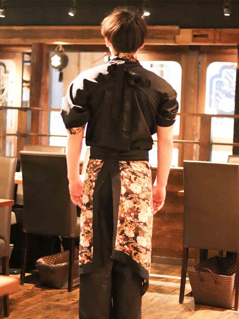 わらやき屋_上野広小路の制服4