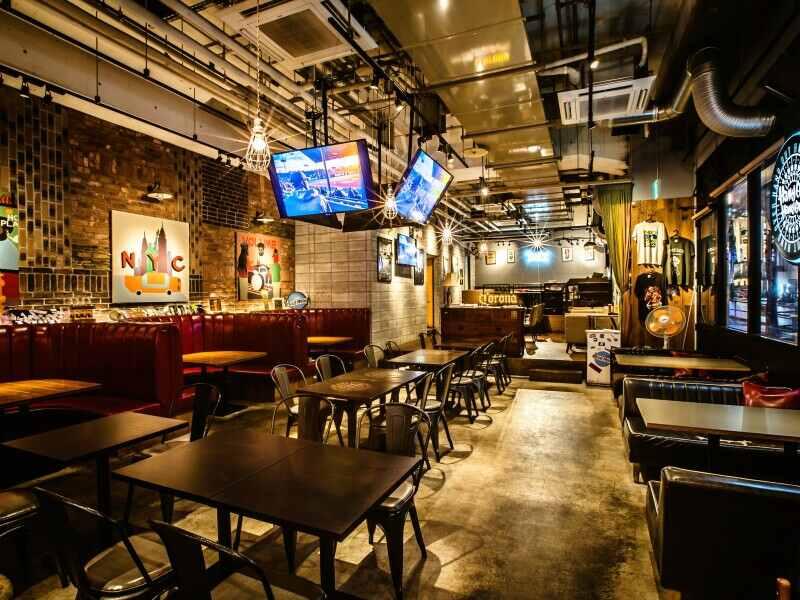 HangOut HangOver 西武新宿Brick St.店の仕事画像2