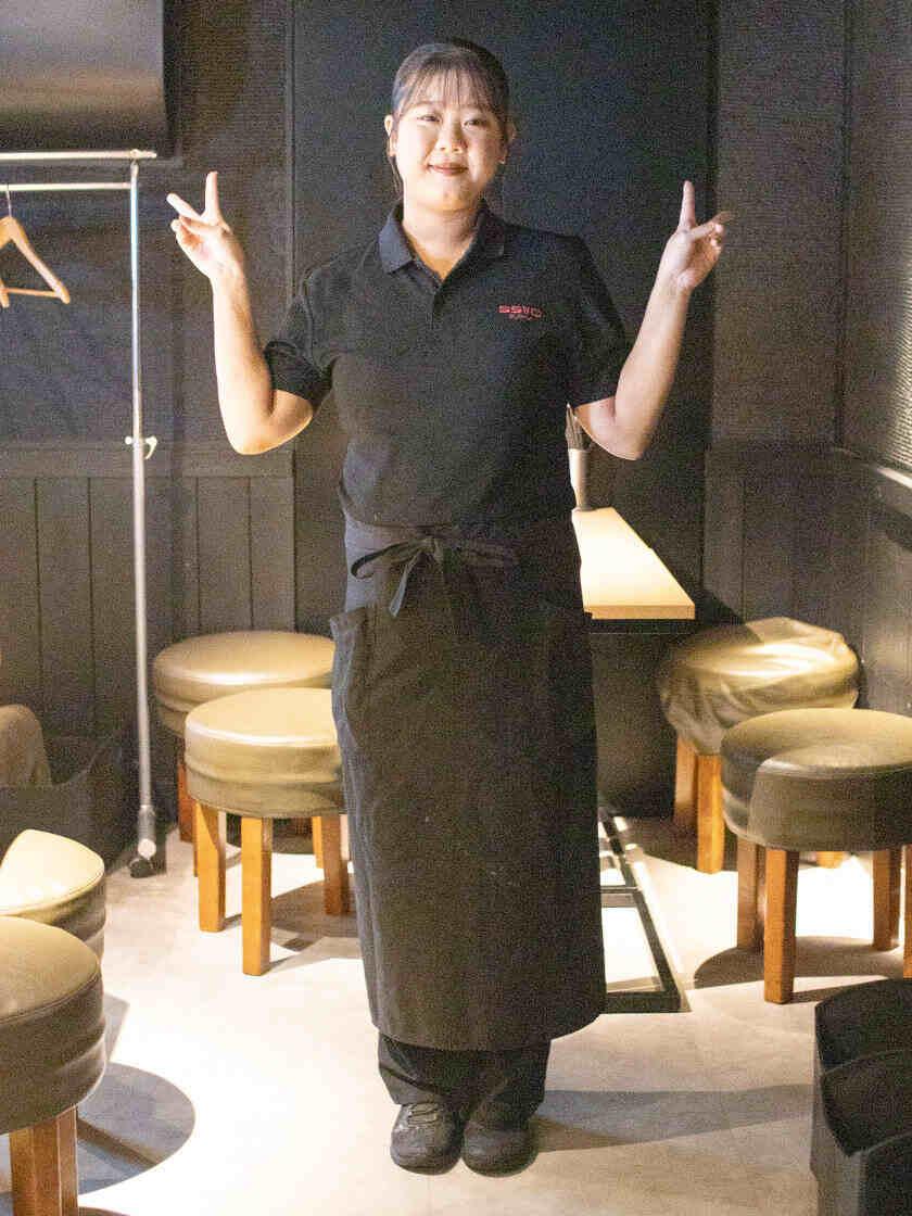 恵比寿 百鳥の制服1