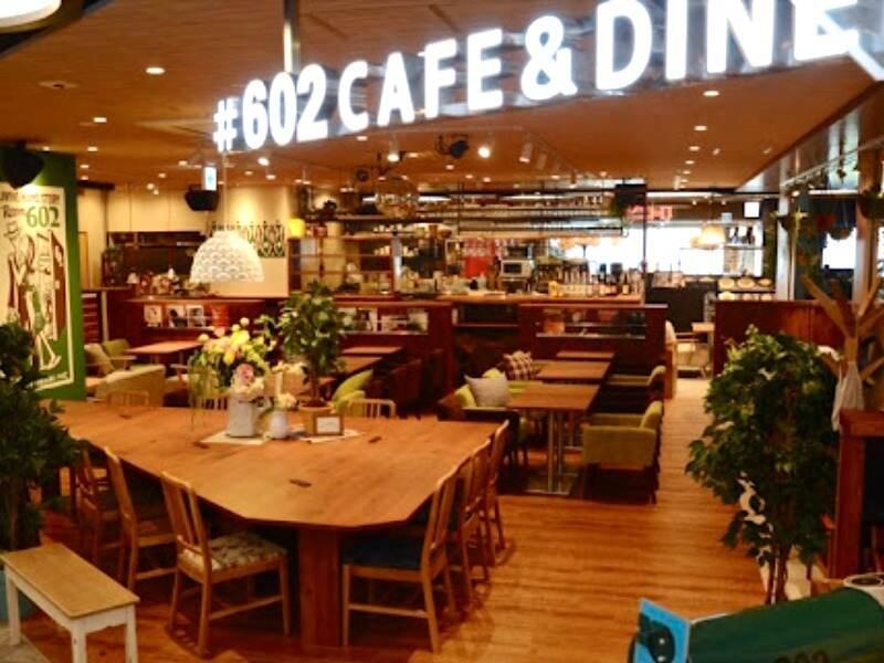 #602 CAFE&DINER 福岡ソラリアプラザ店の仕事画像2