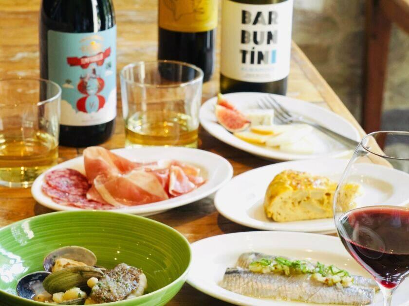 ドノスティア(Donostia)の制服1