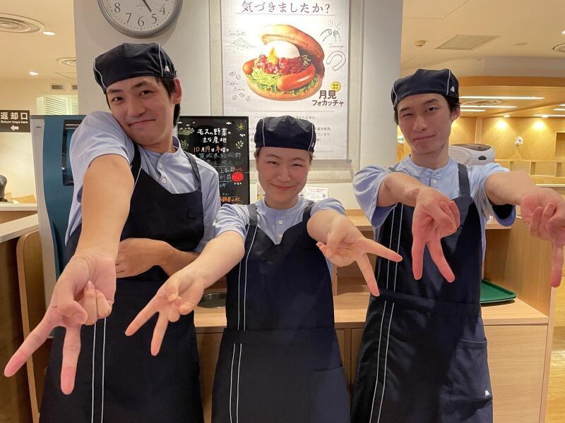 モスバーガー 原宿表参道店の仕事画像1