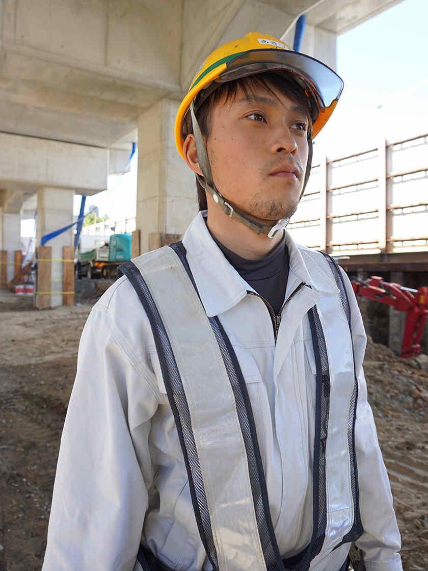 親和建設株式会社の制服6