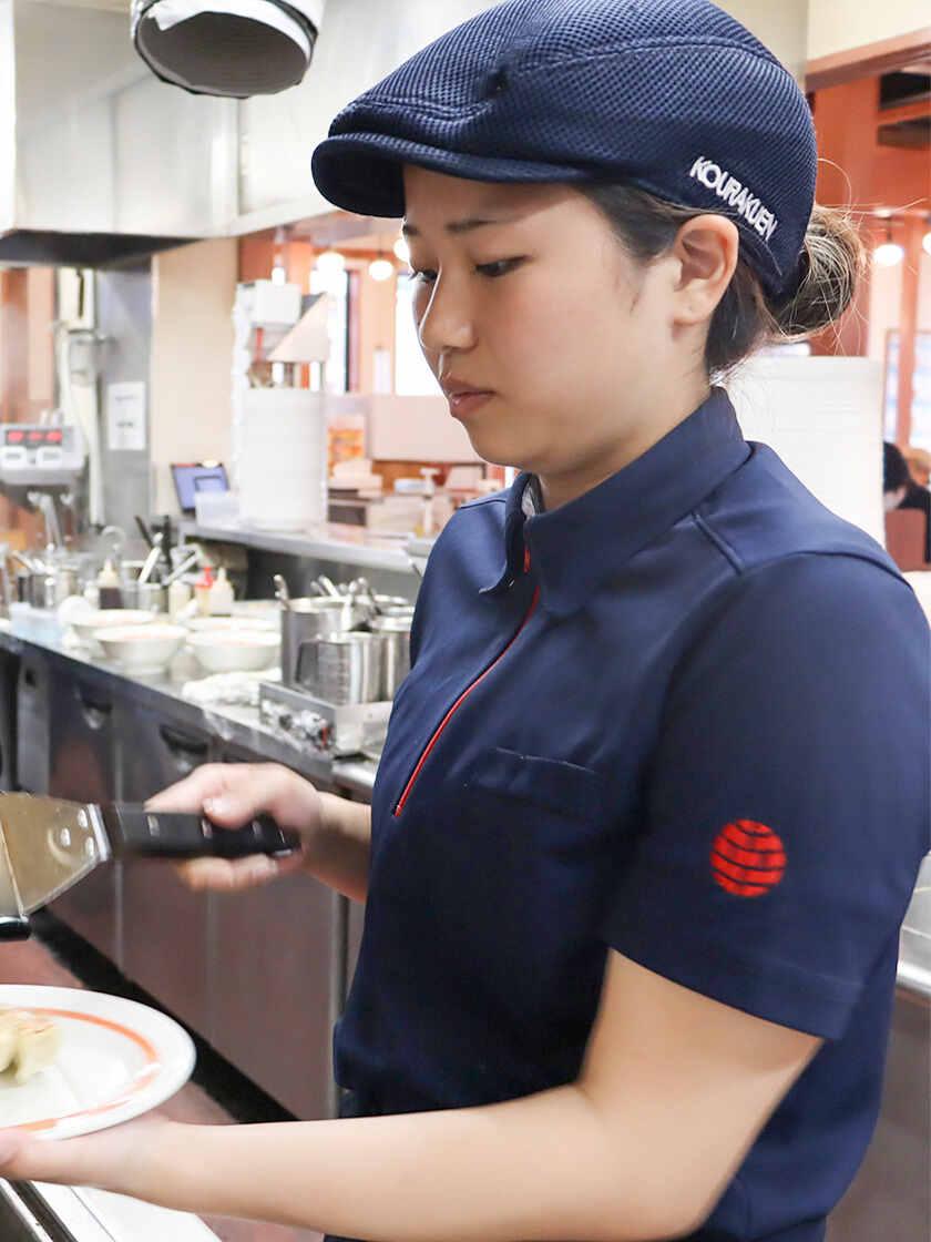 幸楽苑　茨城境町店の制服2