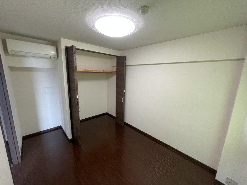 日高建設株式会社の制服5