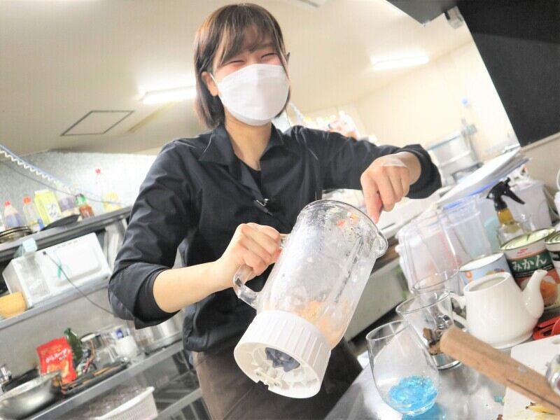 Cocoiro Cafe 岸和田店の仕事画像2