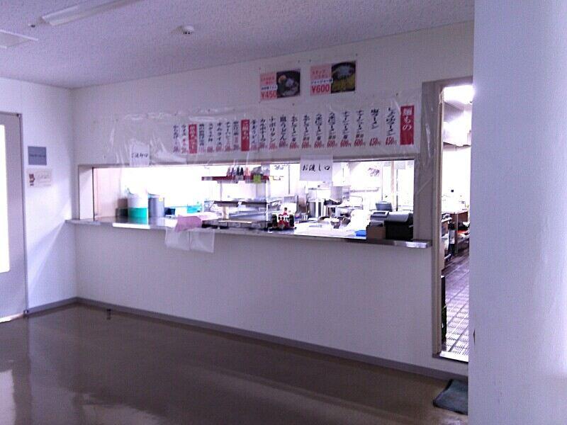 中山競馬場内　職員食堂の仕事画像1