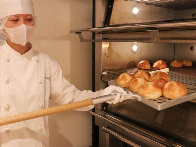 ドンク　大阪阪神店の仕事画像1