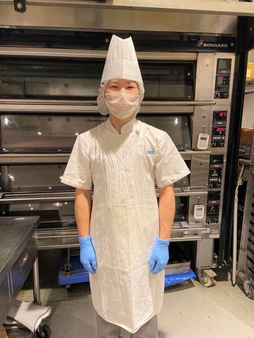 ドンク つかしん店の制服4