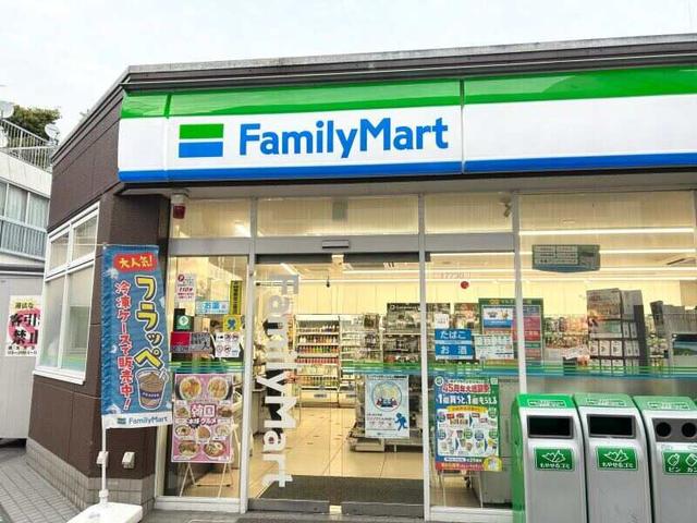 ＼夕勤STAFFさん急募!!／練馬駅徒歩2分の好立地♪未経験OK！(販売、練馬区)のイメージ画像