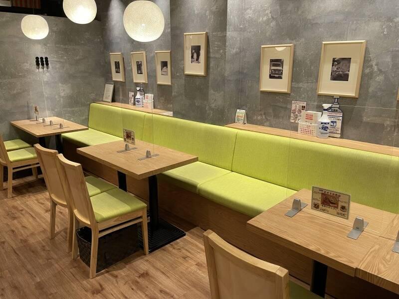 甘党まえだ ホワイティうめだ店の仕事画像2