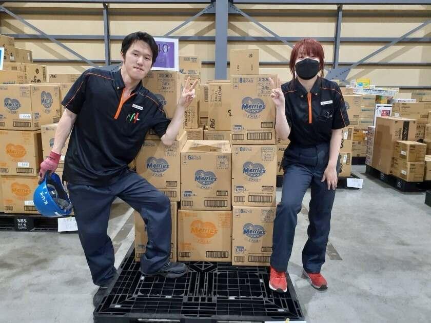 旭新運輸開発株式会社の制服5