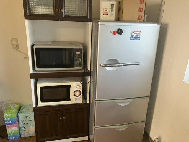 旭新運輸開発株式会社 　滋賀営業所の制服2