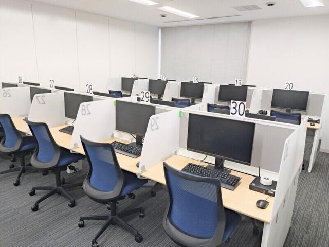 チーフ募集＊お金のやりとりなし◎受付や試験監督など｜週4～(サービス、町田市)のイメージ画像