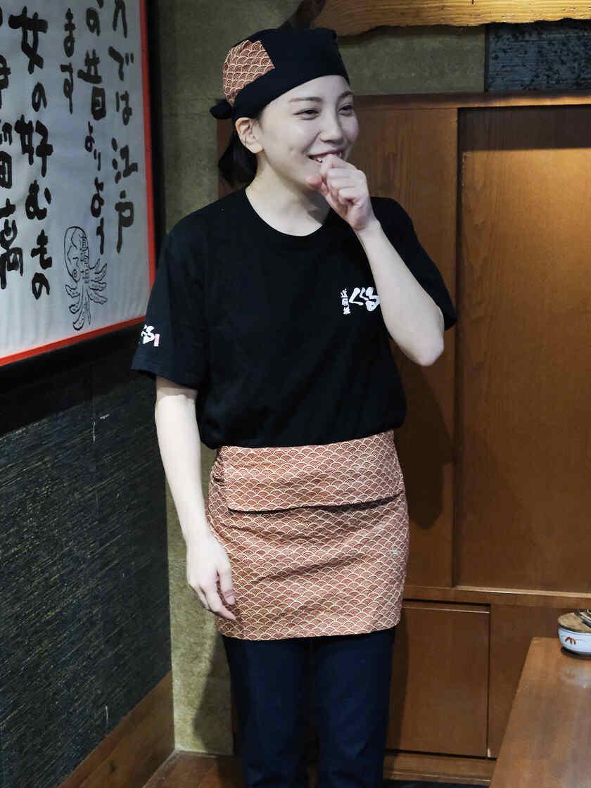 くくる　甲子園店の制服1