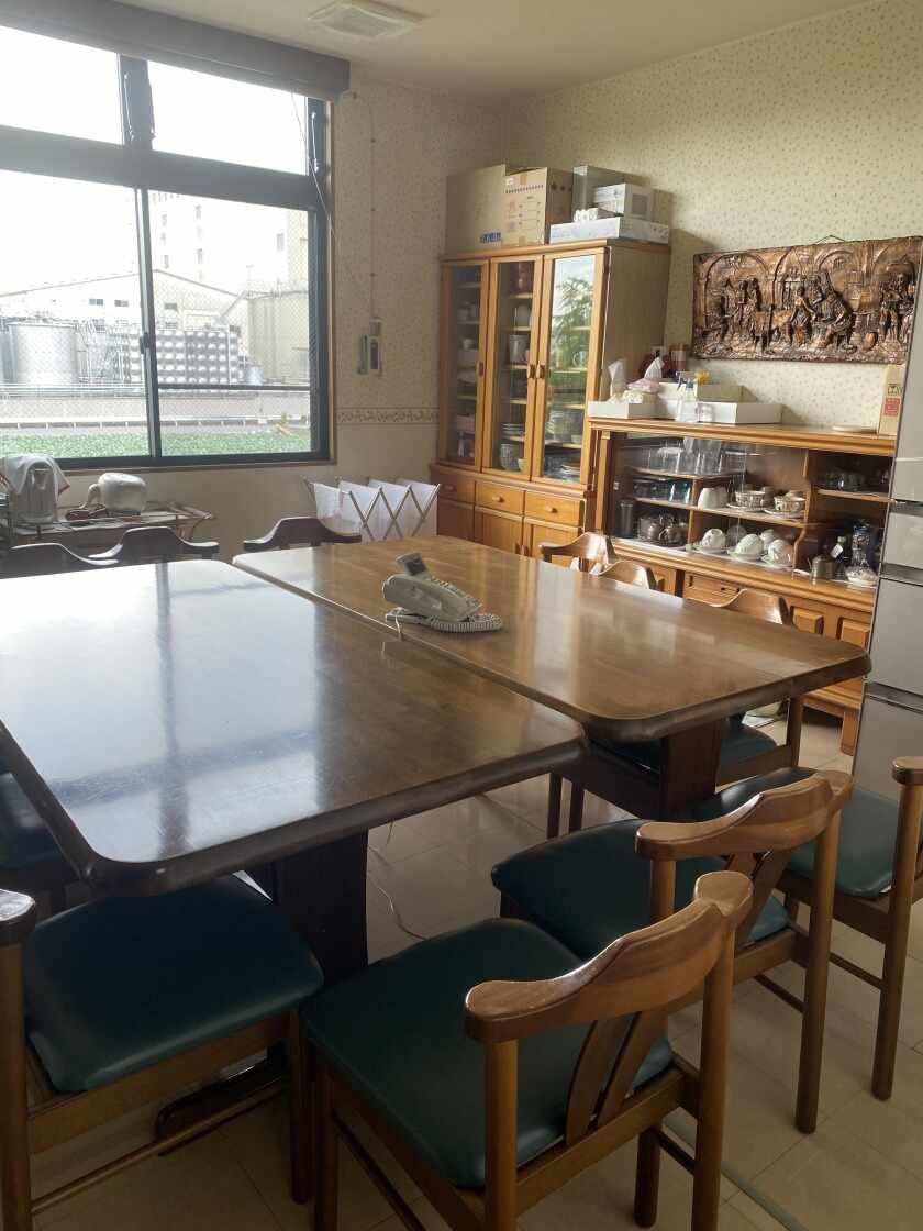 宝産業株式会社の制服2