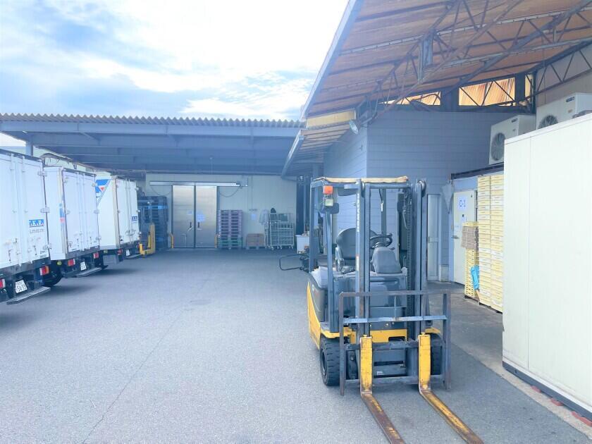 宝産業株式会社の制服2