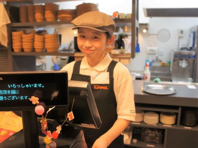 午後の時間急募☆お洒落カフェで勤務☆シフトも自由で融通抜群◎(フード・飲食、海南市)のイメージ画像