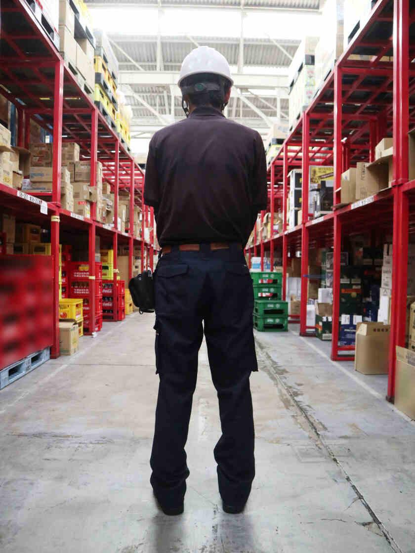 株式会社レクスト　足立花畑配送センターの制服3